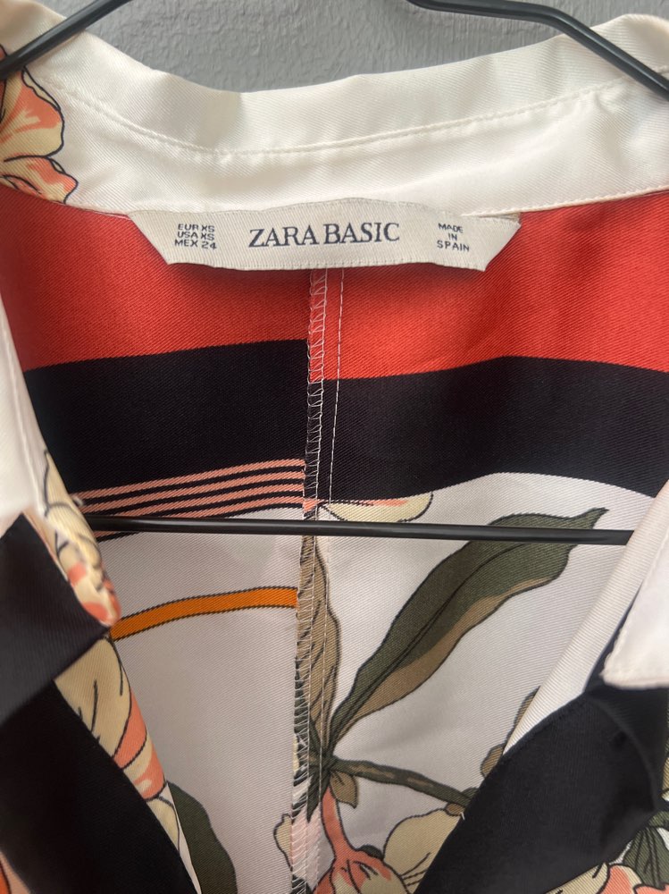 Zara sateng bluse