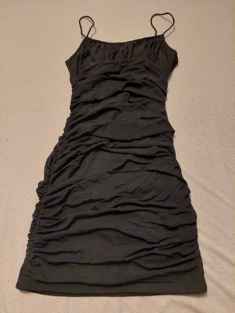 Rykktur hlýrakjóll ca XS