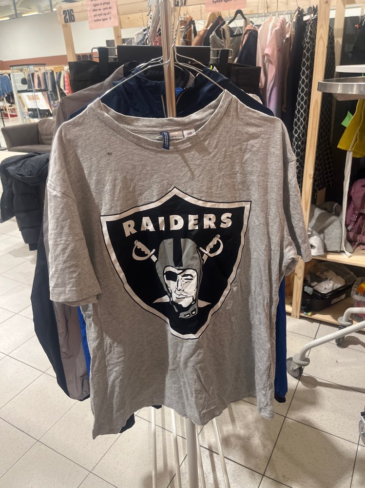 Grå NFL T-skjorte