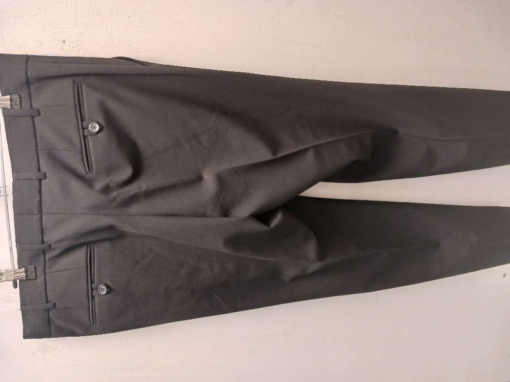 Turo tailor tumma puku L