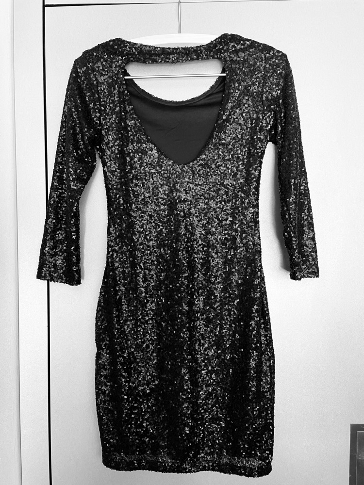 Pailletten jurkje, zwart, lage rug, mt 34