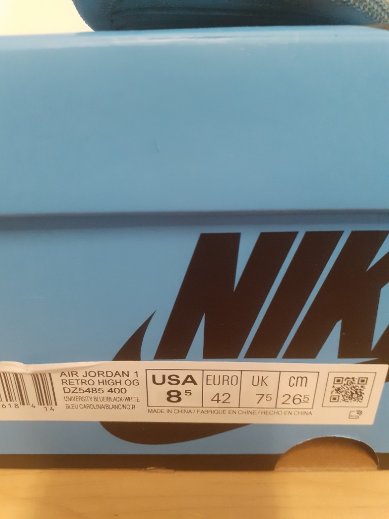 Air Jordan skór 42
