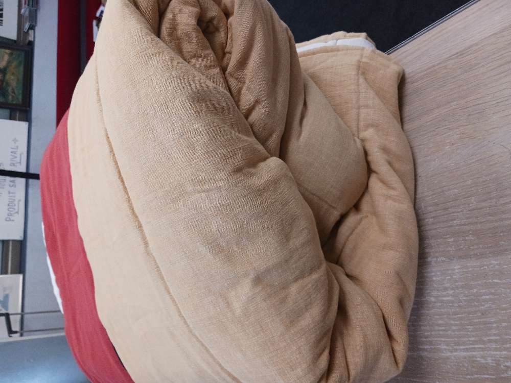 Parisängyn päiväpeite kaksivärinen