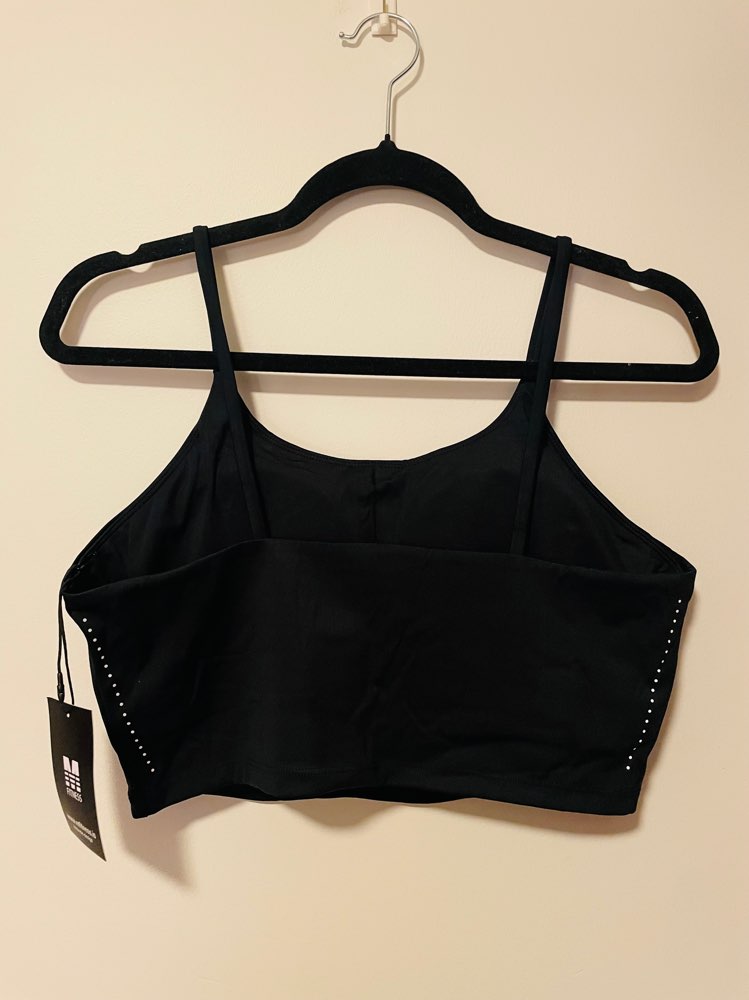 M Fitness toppur svartur XXL