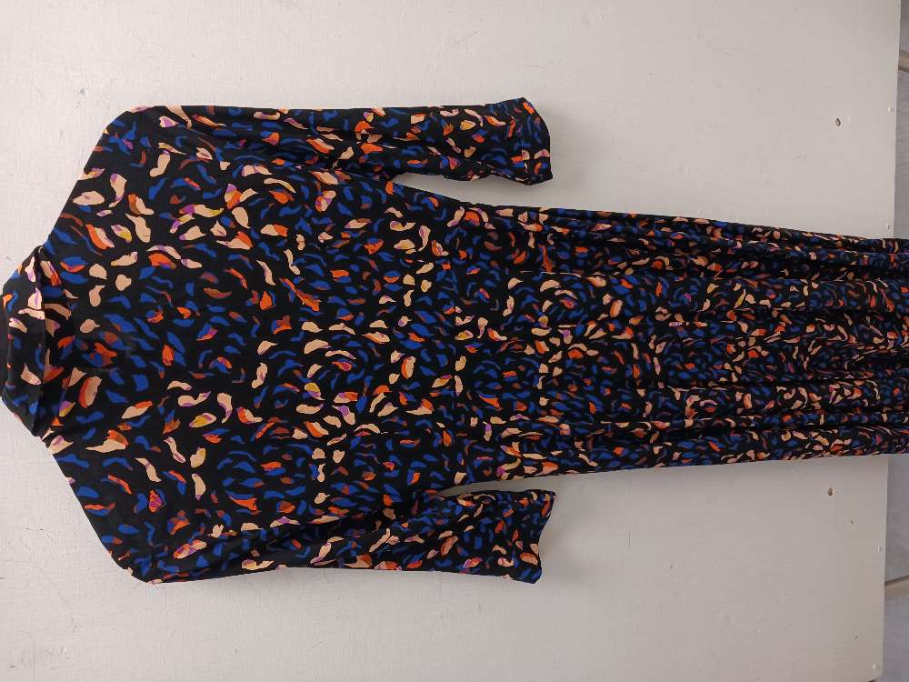 Yas kuviollinen mekko S