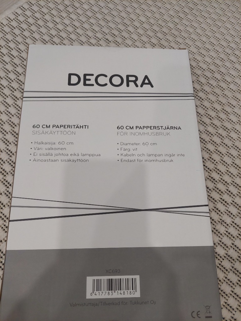 Dekora paperitähti