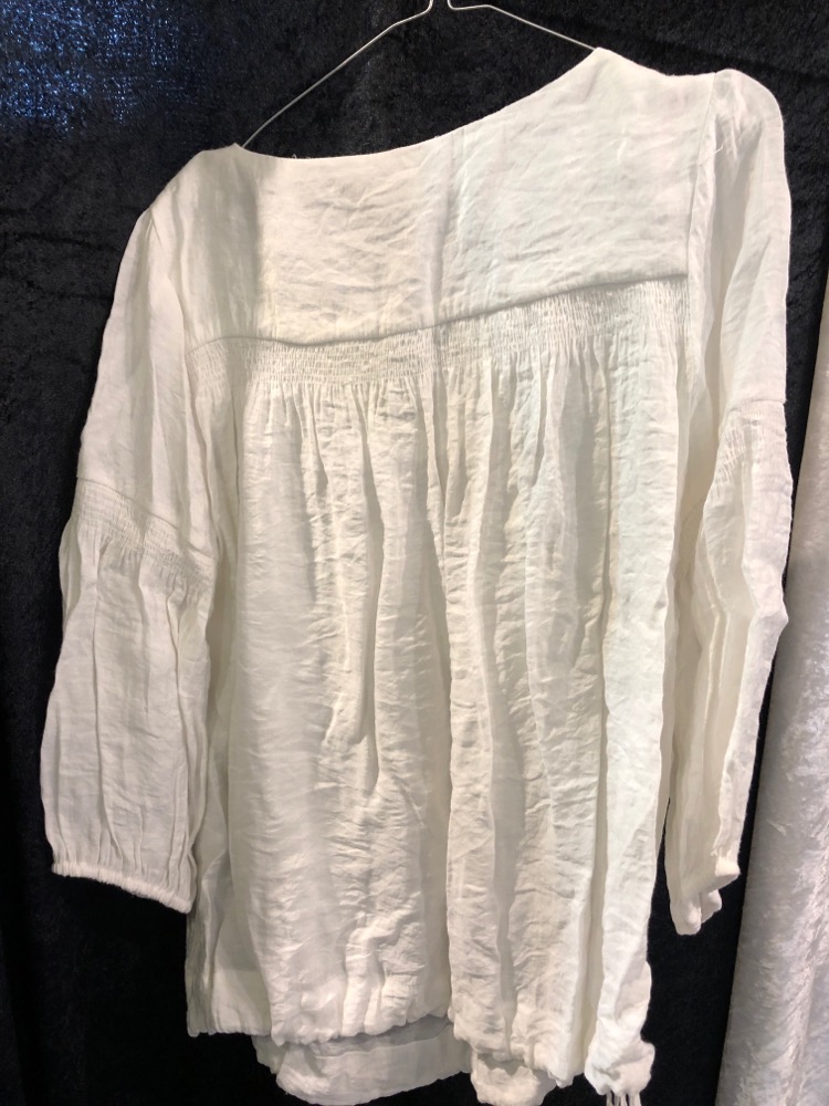 Drys: Bluse i hvid str.L
