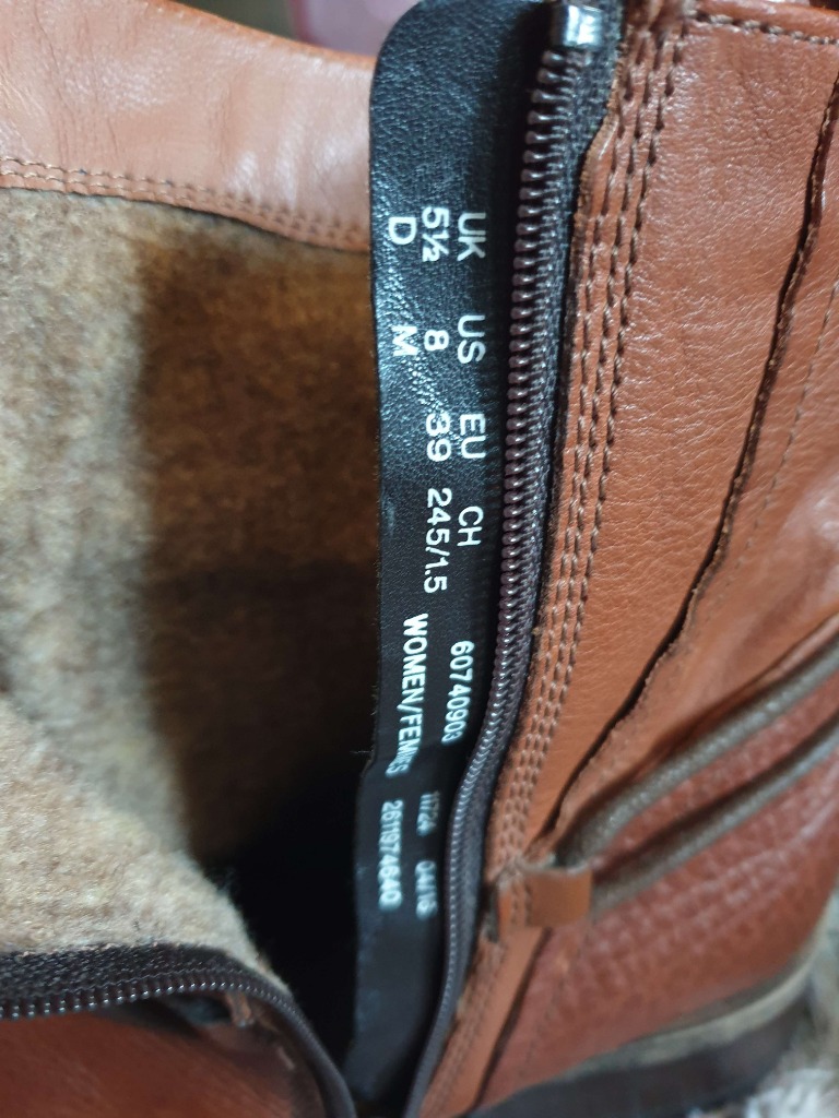 Ruskeat Clarks nahkakengät 39