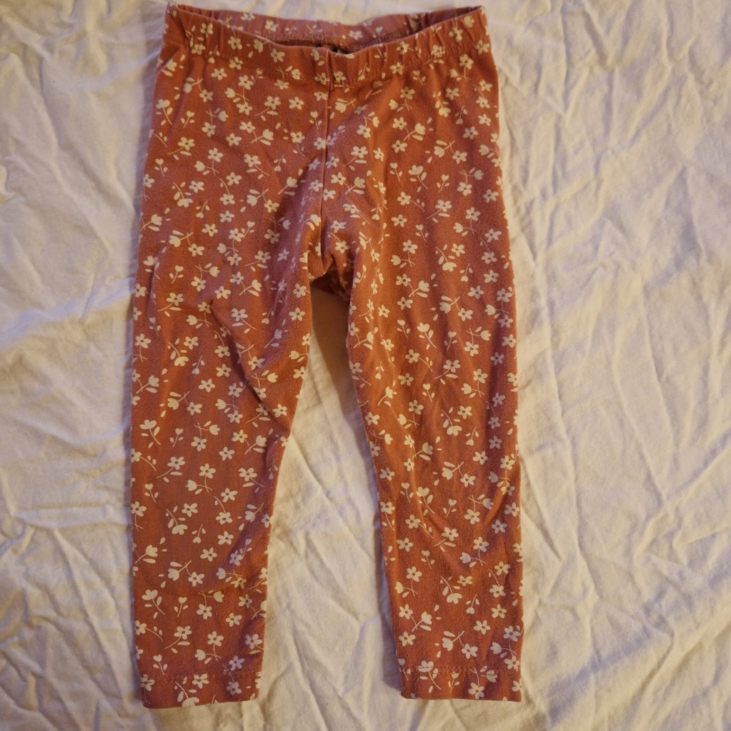 Sett gallaskyrta og bleikarbuxur S:86