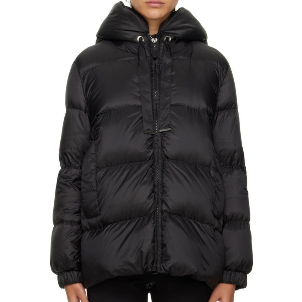 Max Mara - Svart dunjakke