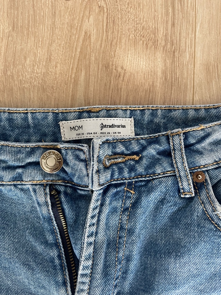 Revityt Stradivarius farkut, 36