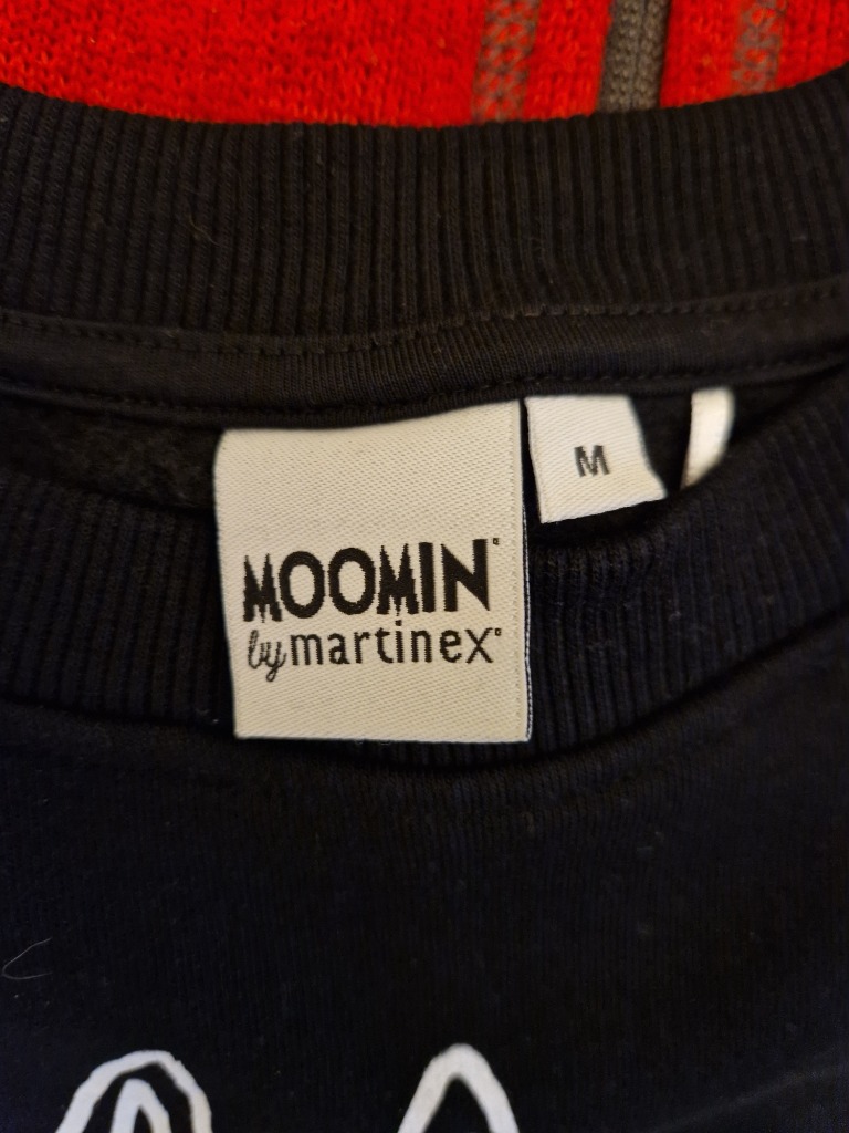 Ný moomin peysa stærð M