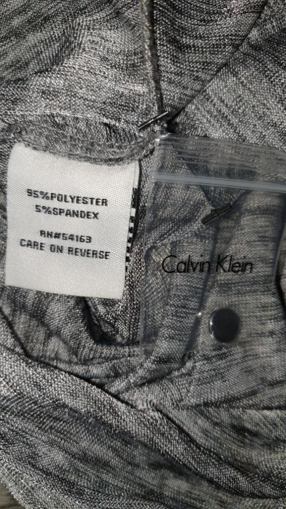 Calvin Klein toppur, ónotaður st.M 