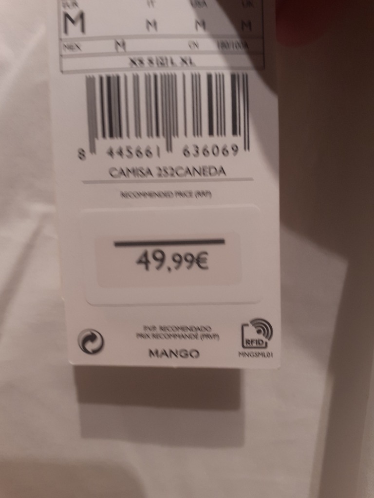 Ný Mango skyrta hvít M