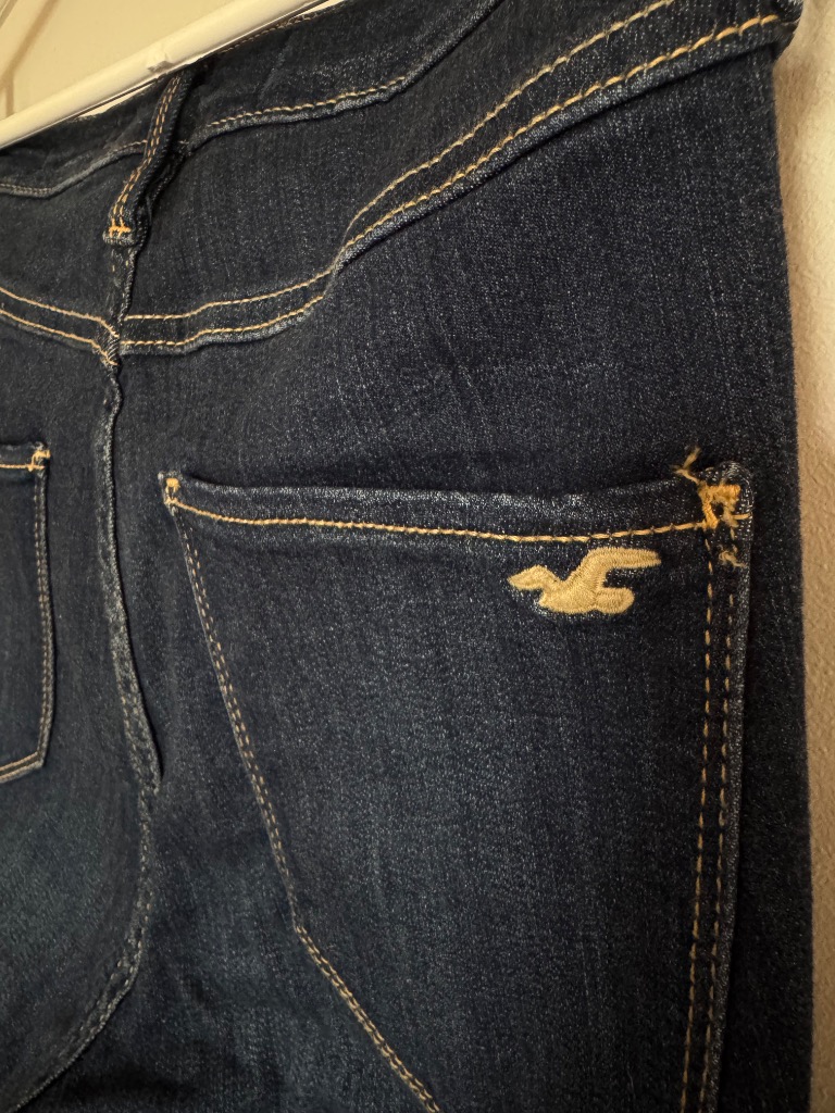 Hollister pillifarkut, W27, L26