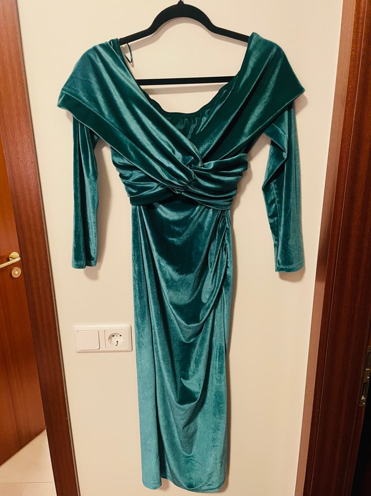 Grænn velvet kjóll XL