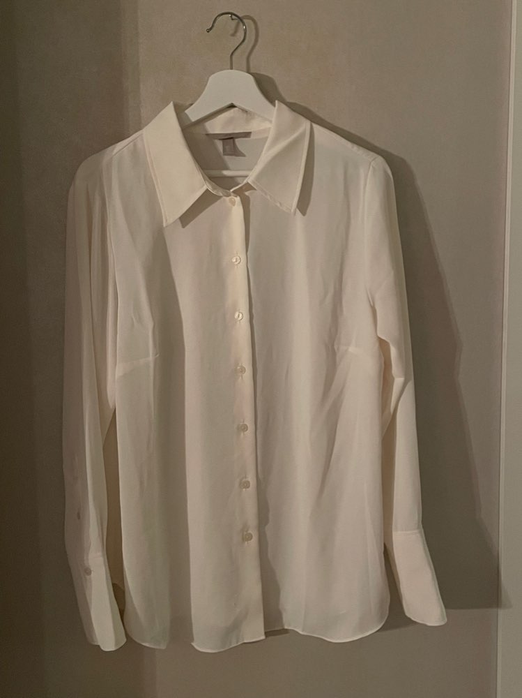Hvit skjorte H&M str. L