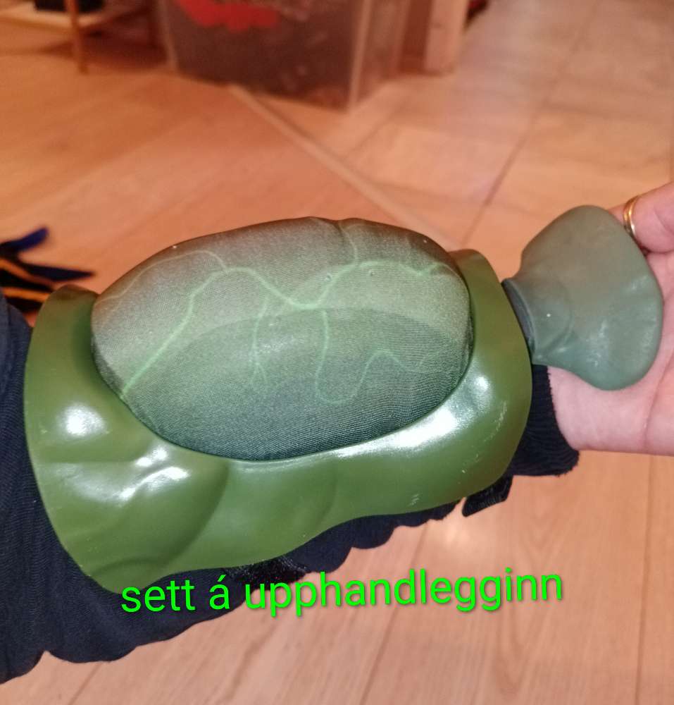 Hulk vöðvar og gríma