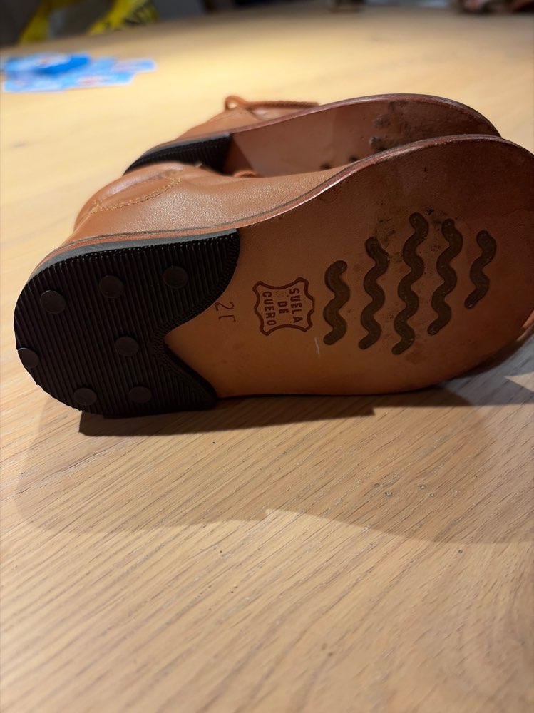 Fyrstu skórnir st 21