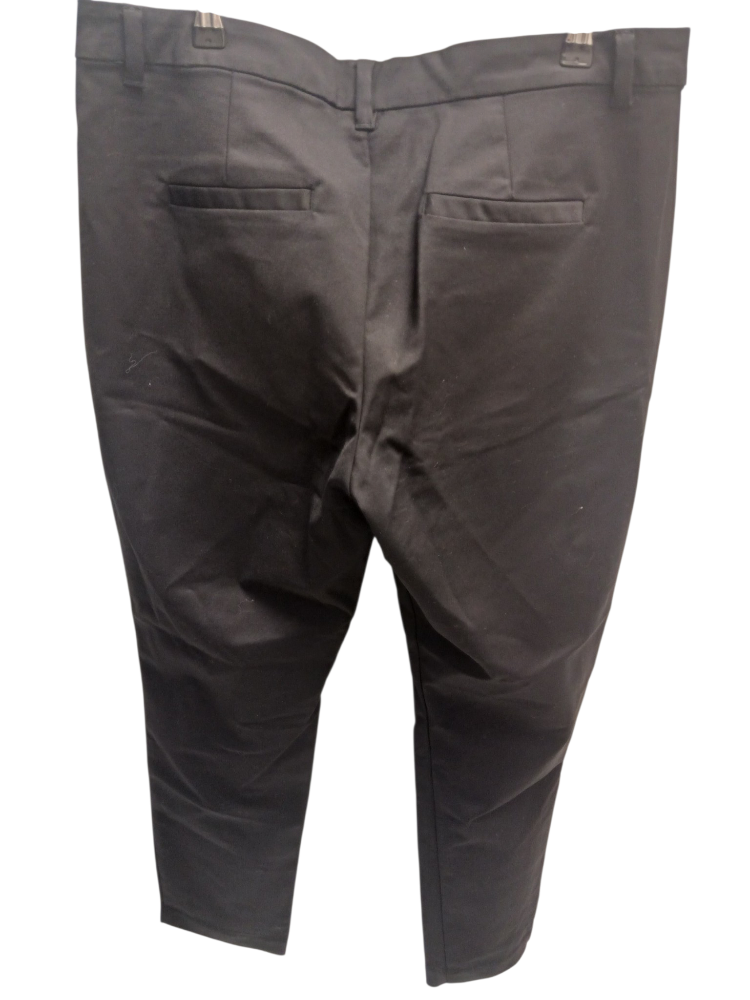 Veromoda mustat housut koko XL