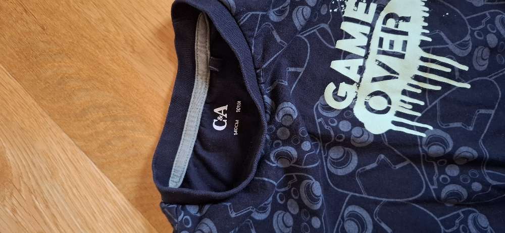 St. 140 náttföt game over