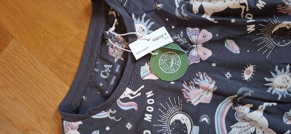 St. 152 NÝ náttföt C&A