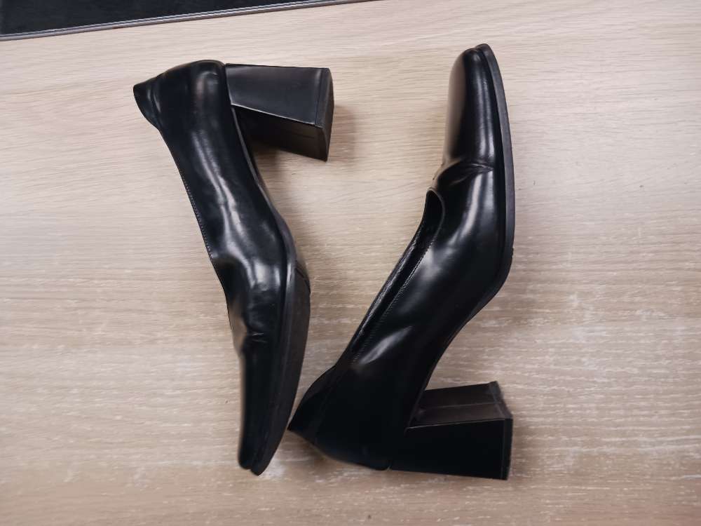 You know mustat korot 41