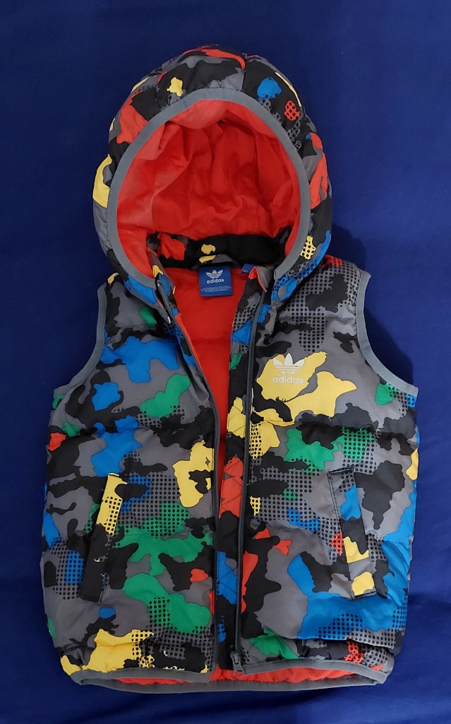 Lasten värikäs Adidas talvi liivi