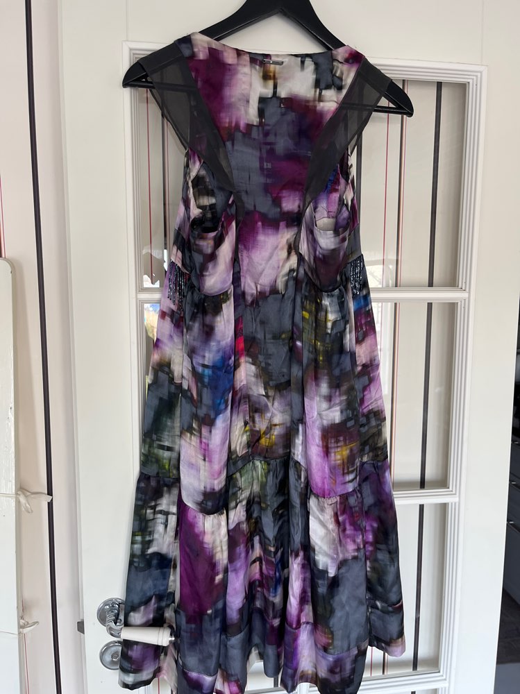 Liu Jeans mekko 100% silkkiä