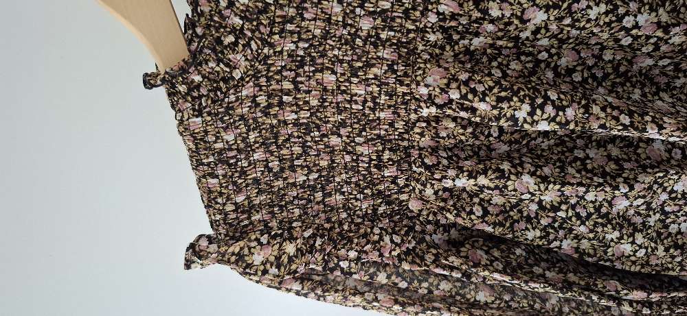 & other stories st. 40 blússa