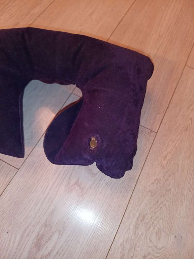 Ferðapúði uppblásinn