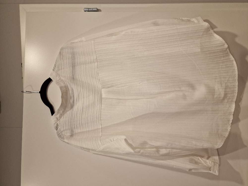 Skyrta hvít str XXL