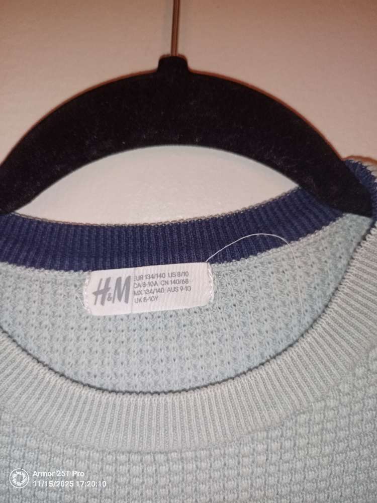 Græn H&M peysa St 134/140 fín spari