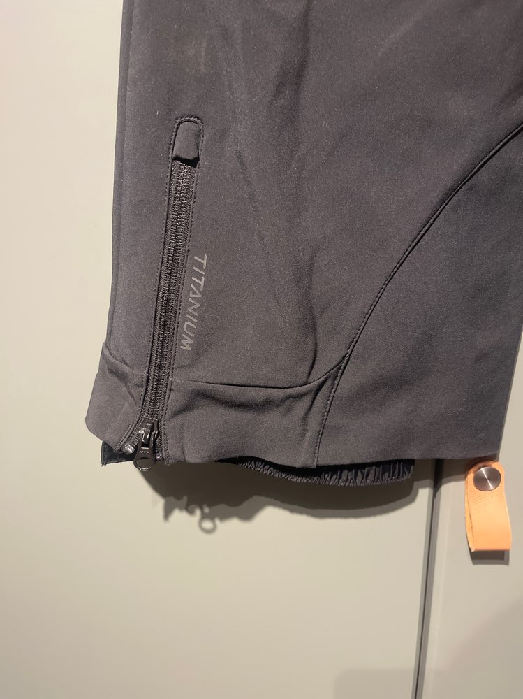 Columbia titanium turbukse