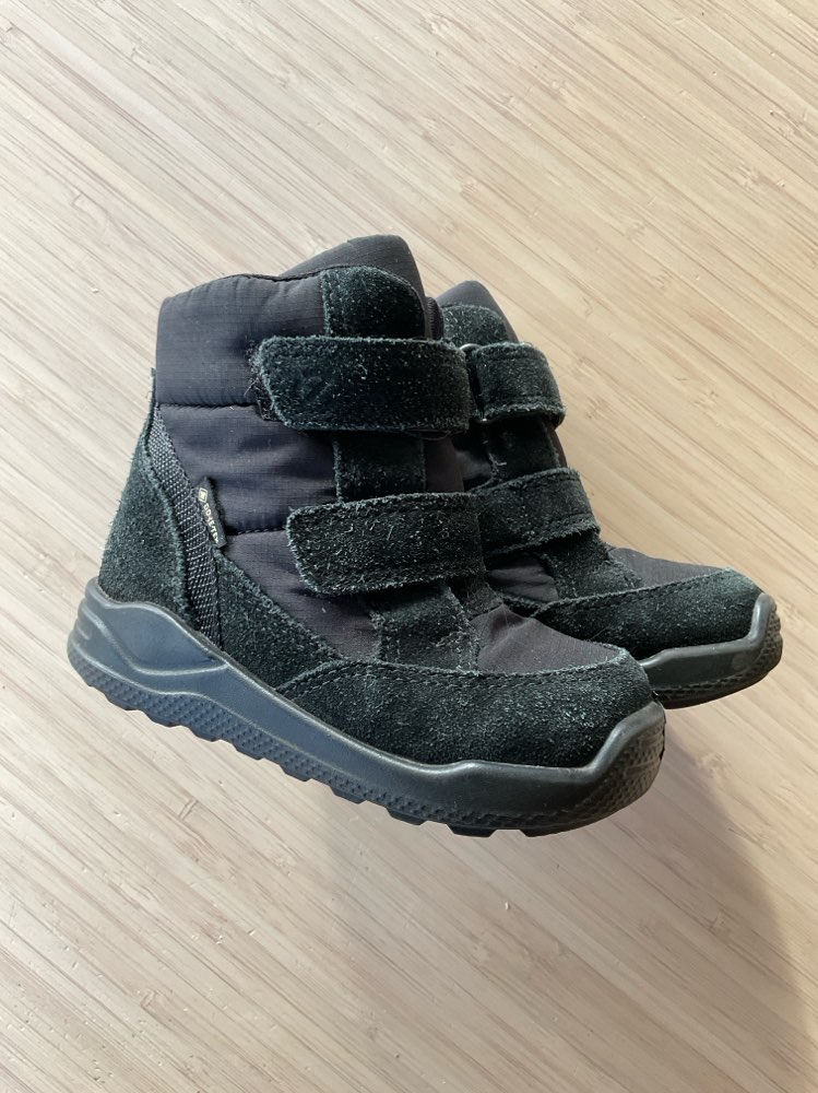 ecco kuldaskór st.22