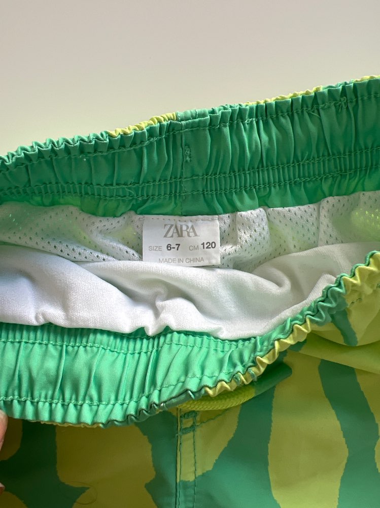 Zara swim shorts green 120cm