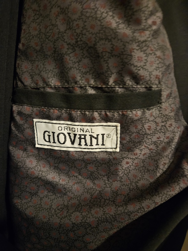 Giovanni, sort dress, str. B-54