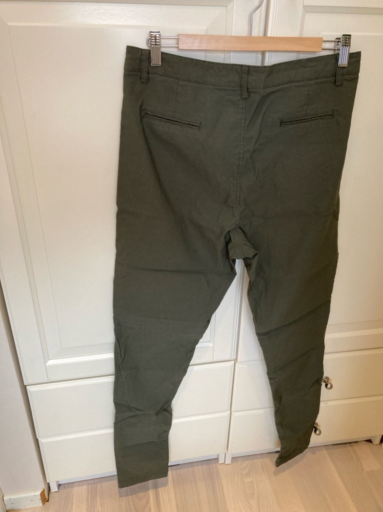 Khakigrønn bukse stretch