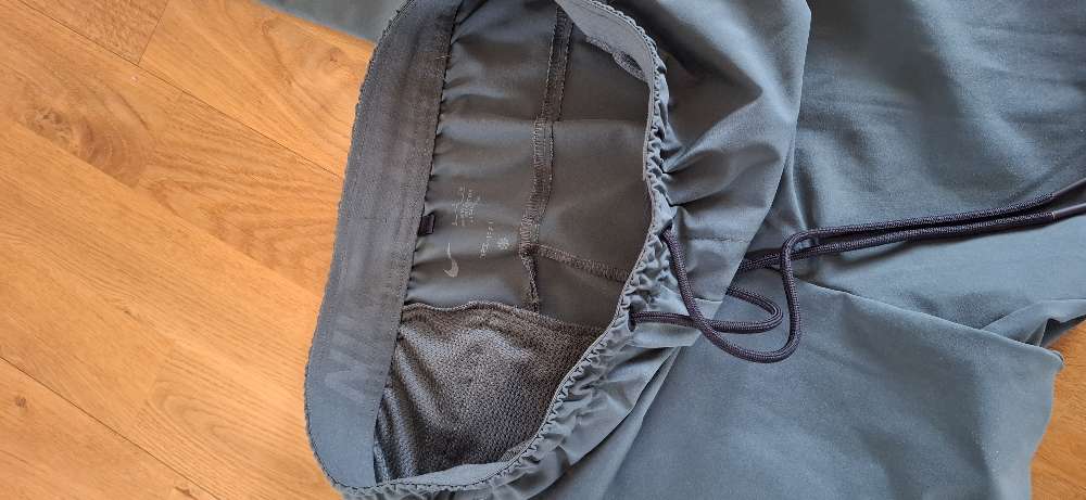 Nike st. S grænar buxur dri-fit