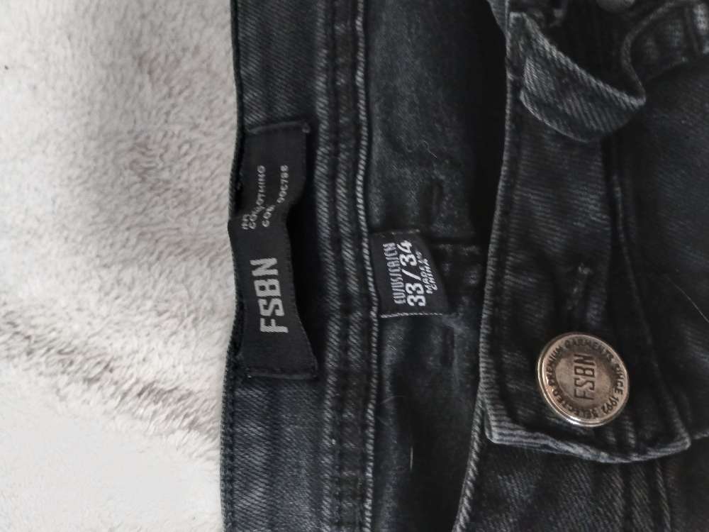 Strets farkut. Mustat. FSBN. M/L