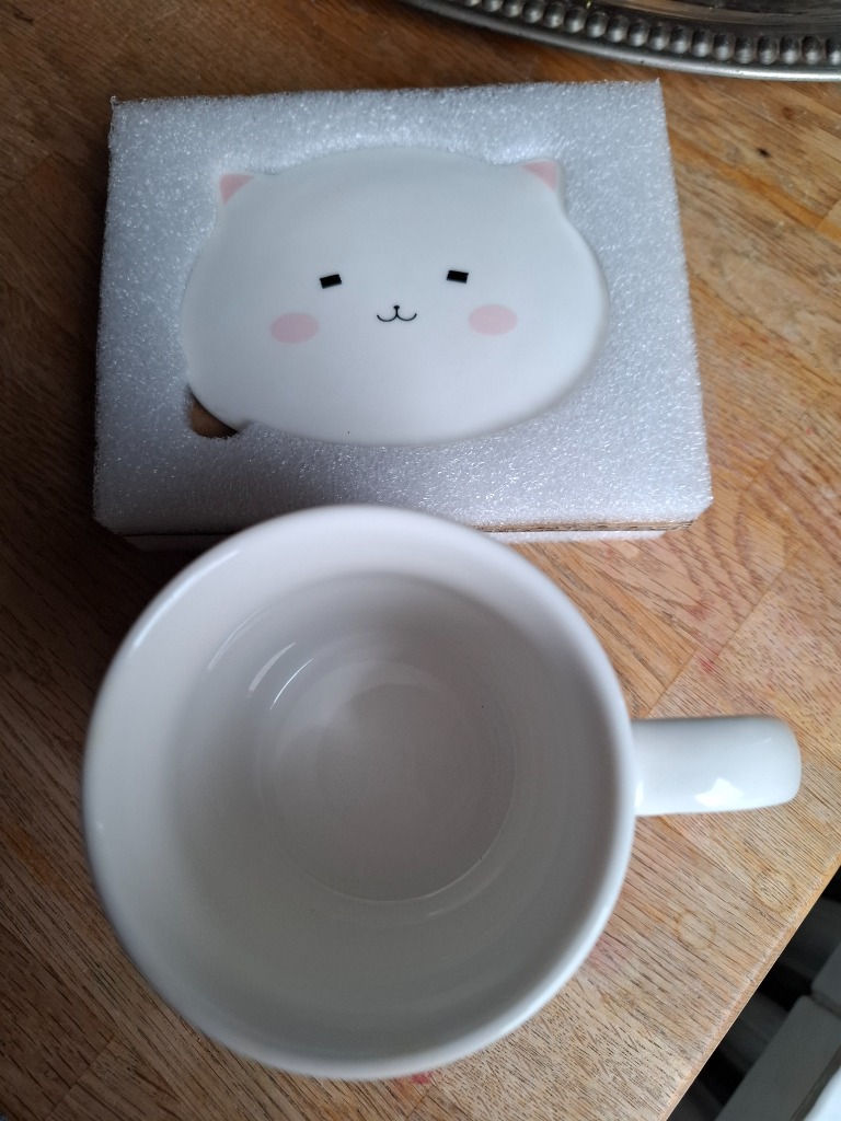 Muki+kansi anime is the order a rabbit? 