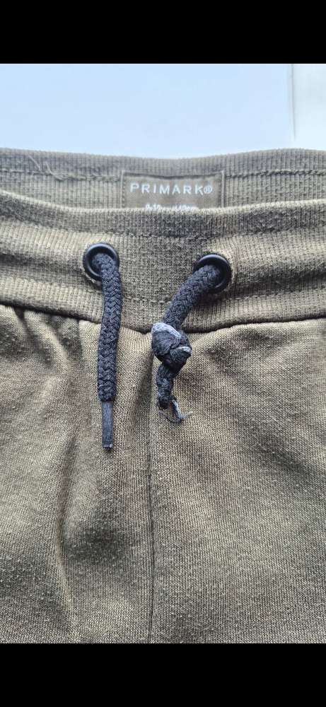 Shortsit vihr/khaki koko 140