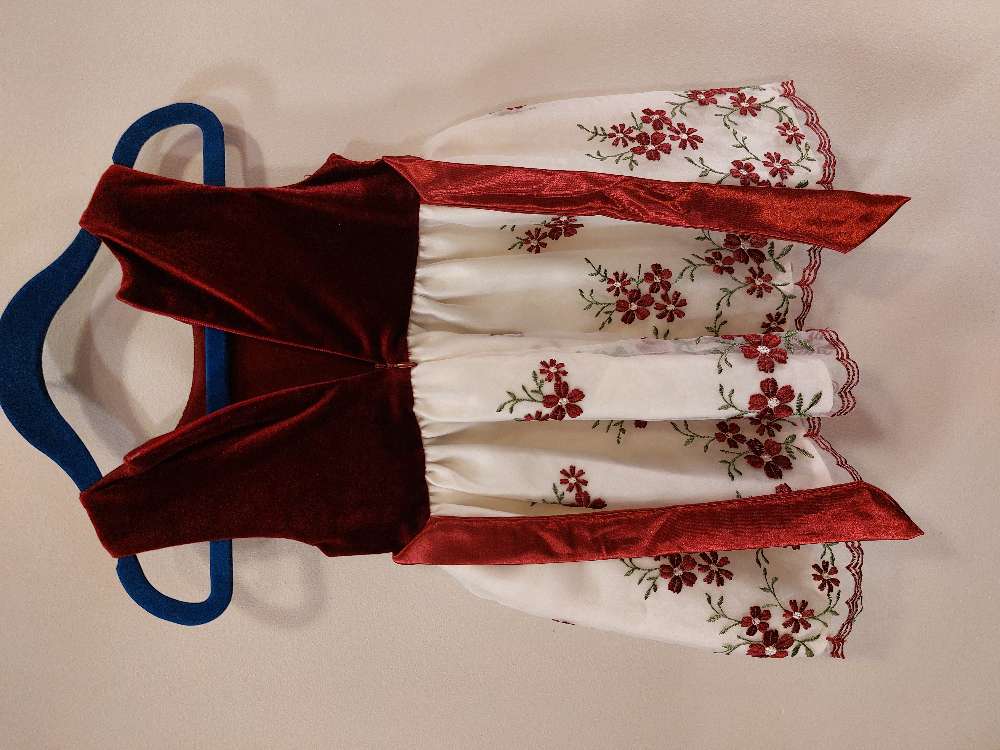 Kjóll velúr m. blómum 1-2 ára