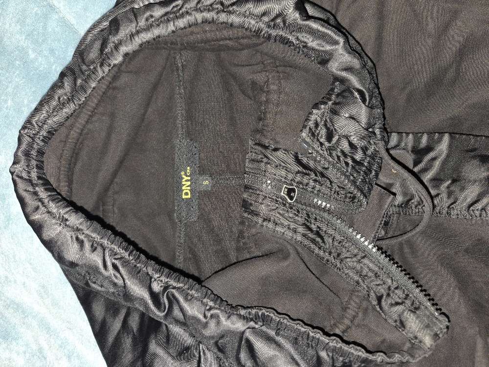 DNY Síður jakki st. S PASSAR LÍKA L