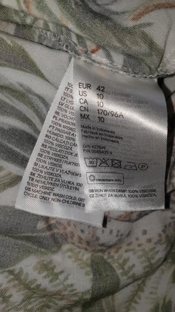 H&M kjóll st.42 - L  