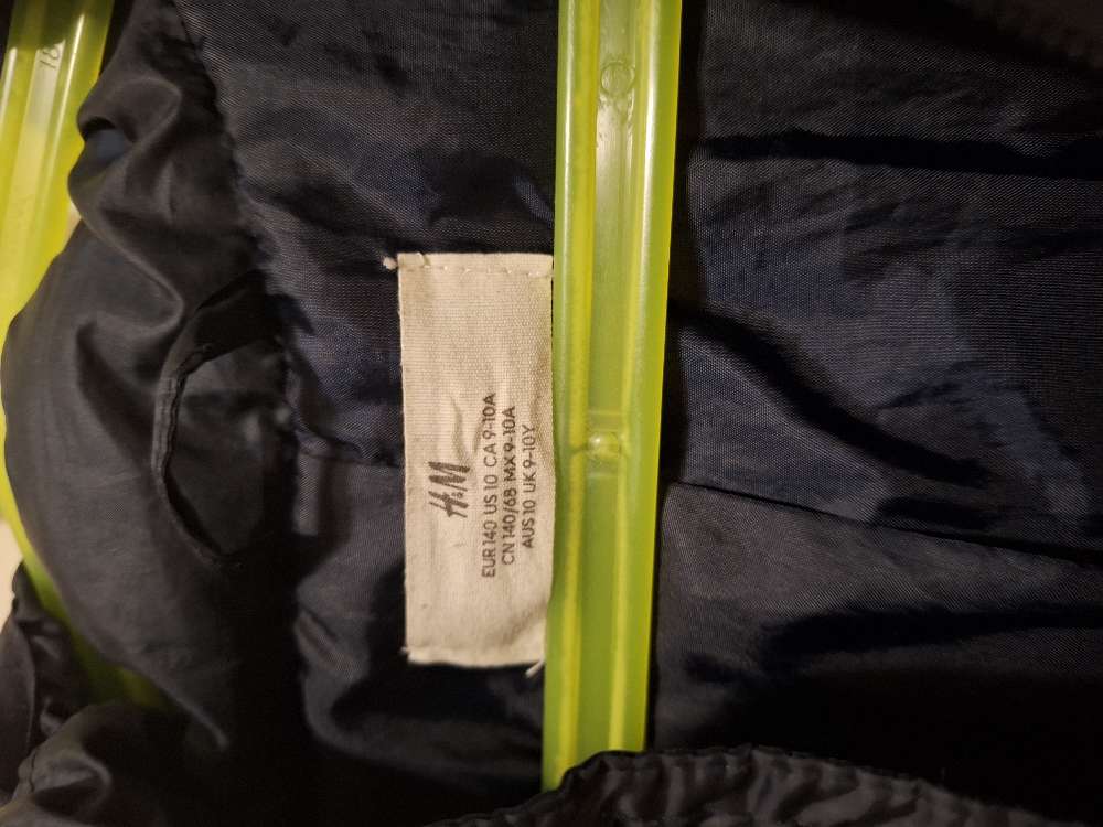 T.sininen H&M kevyt toppis (140/10)