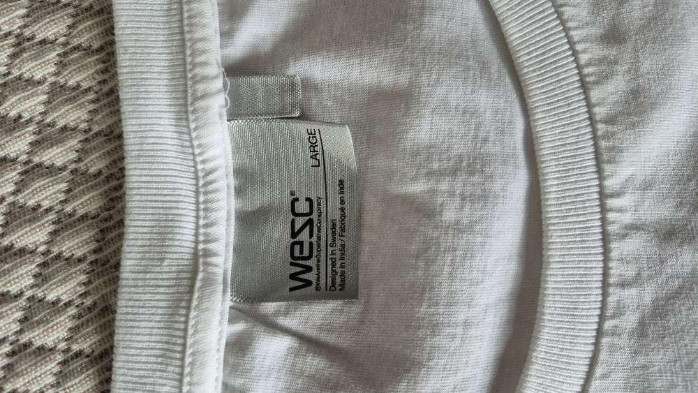 Wesc valk.tpaita koko Large