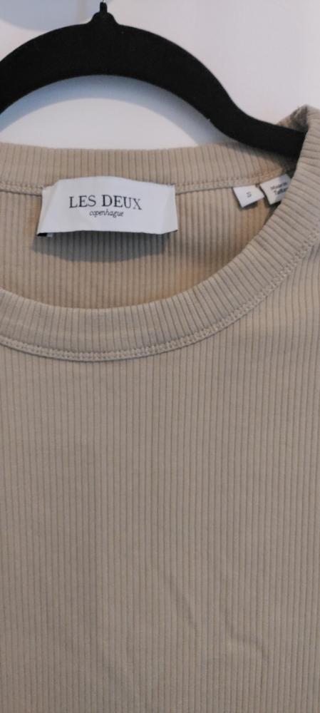 LES DEUX bolur st S