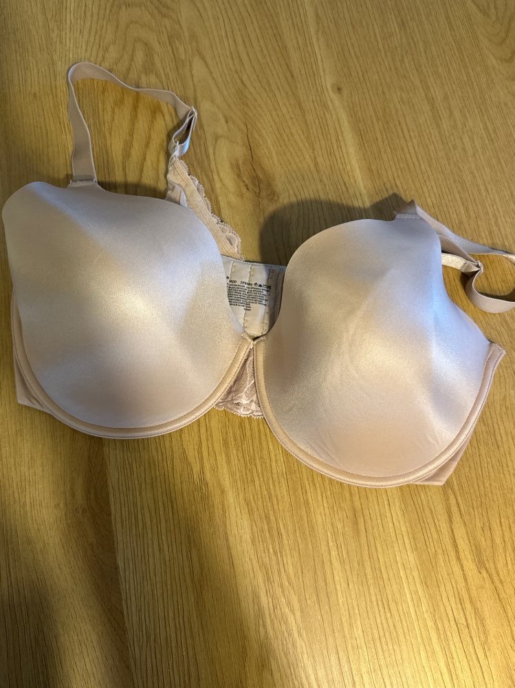 Húðlitaður/beige b.h. st. 38DD