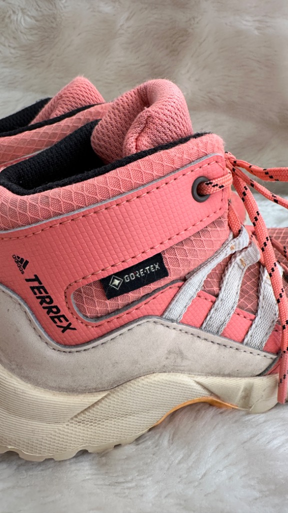 Adidas Terrex fjellsko str.25,5